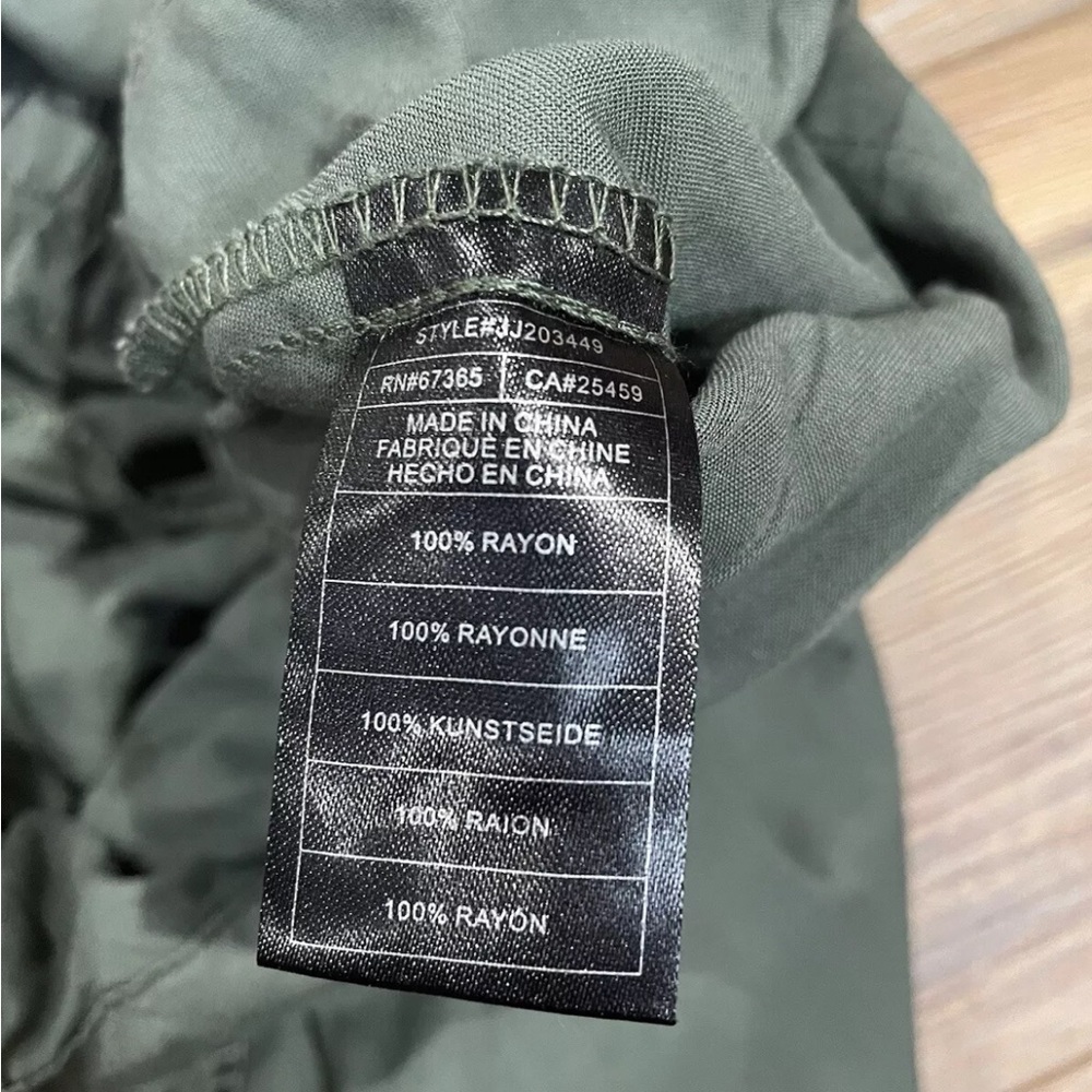 NEW BB Dakota Steve Madden Womens Dress Shorts Tie Waist Size Large Olive Green - Picture 6 of 10